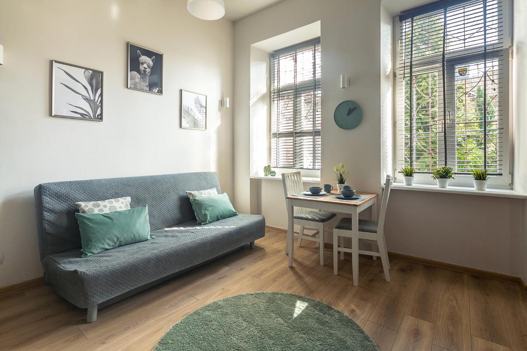 Enios Dluga 60 Apartament